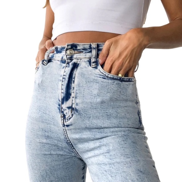 Ethos High-Rise Skinny Jean #FlatteringFit - Picture 2 of 2